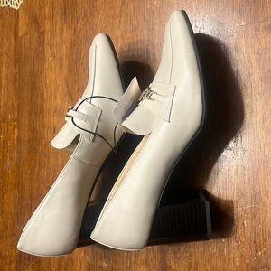 Liz Claiborne New Heel Loafer Size 9.5